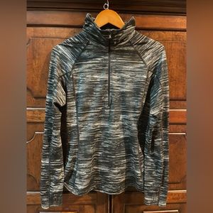 Under armor heat gear 3 items women’s medium